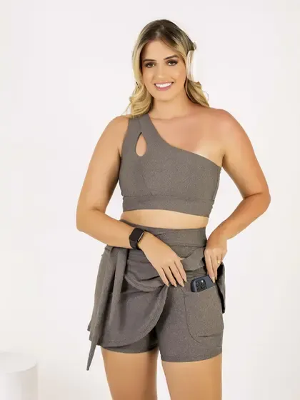 Conjunto Fitness Feminino Short Saia Com Bolso + Top Cropped Moda Evangélica